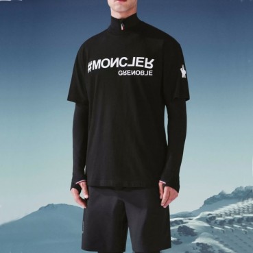 몽클레어 남성 블랙 크루넥 반팔티 - Mens Black Tshirts 