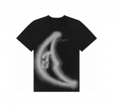 지방시 남성 크루넥 블랙 반팔티 - Mens Black Tshirts 