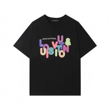 루이비통 남성 크루넥 블랙 반팔티 - Mens Black Tshirts 