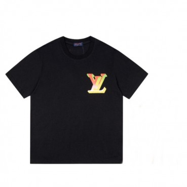 루이비통 남성 크루넥 블랙 반팔티 - Mens Black Tshirts 