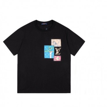 루이비통 남성 크루넥 블랙 반팔티 - Mens Black Tshirts 