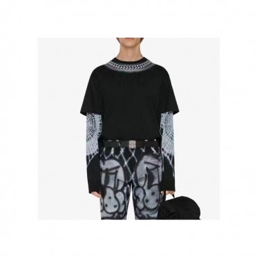 지방시 남성 크루넥 블랙 반팔티 - Mens Black Tshirts 