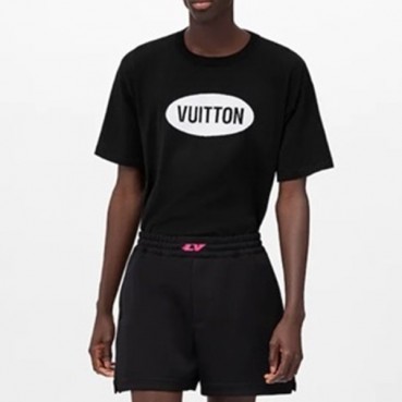 루이비통 남성 크루넥 블랙 반팔티 - Mens Black Tshirts 