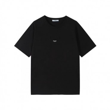 프라다 남성 크루넥 블랙 반팔티 - Mens Black Tshirts 