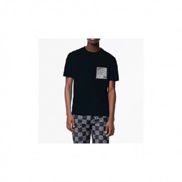 루이비통 남성 크루넥 블랙 반팔티 - Mens Black Tshirts 