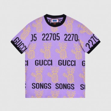 구찌 남/여 크루넥 퍼플 반팔티 - Unisex Purple Tshirts 