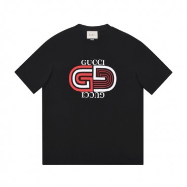 구찌 남자 크루넥 블랙 반팔티 - Mens Black Tshirts 