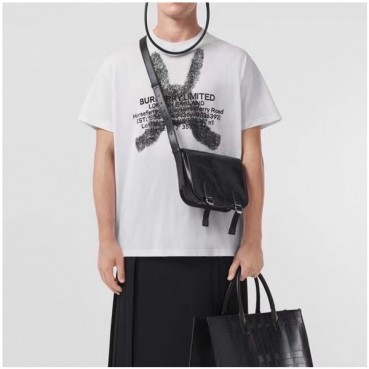 버버리 남자 크루넥 화이트 반팔티 - Unisex White Tshirts 