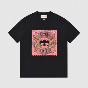 구찌 남자 크루넥 블랙 반팔티 - Unisex Black Short
