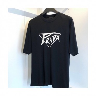 [프라다]Prada 2020 Mens Basic Logo Silket Short Sleeved Tshirts  - 프라다 2020 남성 베이직 로고 실켓 반팔티 Pra01095x.Size(s 