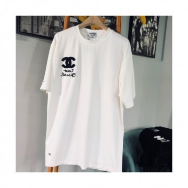 [샤넬]Chanel 2020 Mm/Wm 'CC' Logo Cotton Short Sleeved Tshirts - 샤넬 2020 남/녀 'CC'로고 코튼 반팔티 Cnl0576x.Size(s 