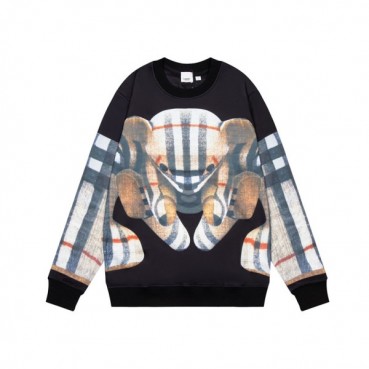 버버리 남자 크루넥 블랙 맨투맨 - Mens Black Tshirts 