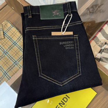 [버버리]Burberry 2025 Mens Business Classic Denim Pants - 버버리 2025 남성 비지니스 클래식 팬츠 Bur03314x.Size(30 