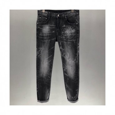 Moncler 2019 Mens Metal Logo Slim Fit Denim Pants - 몽클레어 남성 메탈 로고 슬림핏 데님 팬츠 Moc0493x.Size(28 