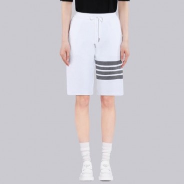 톰브라운 남성 클래식 쇼츠 - Thom Browne Mens Classic Shorts 