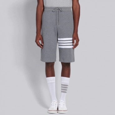 톰브라운 남성 클래식 반바지 - Thom Browne Mens Classic Half