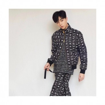 Versace 2019 Mens Logo Training Jacket&Half Pants - 베르사체 남성 로고 트레이닝 자켓&반바지 Ver0249x.Size(m 