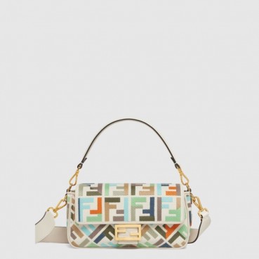 펜디 여성 바게트 백 미듐 - Fendi Womens Baguette Bag Medium 