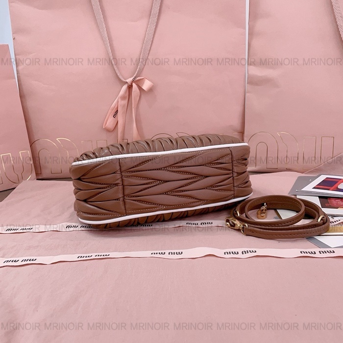 f1975210fde0fd6a20e9454cbbcfb959_1743582617_8496.JPG f1975210fde0fd6a20e9454cbbcfb959_1743582617_8496.JPG