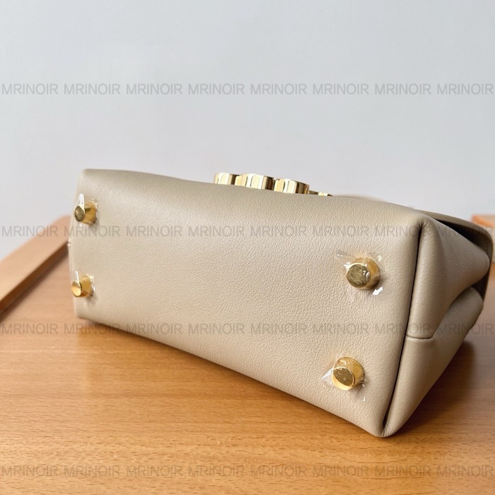 5608219d6029783a8f8dd130922c7040_1742377383_9287.JPG 5608219d6029783a8f8dd130922c7040_1742377383_9287.JPG