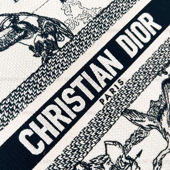 8db5236f6c3572aa221c639863e7d885_1723041578_6614.JPG 8db5236f6c3572aa221c639863e7d885_1723041578_6614.JPG