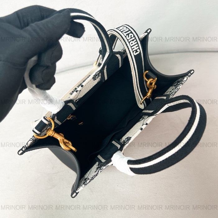 8db5236f6c3572aa221c639863e7d885_1723041579_6214.JPG 8db5236f6c3572aa221c639863e7d885_1723041579_6214.JPG