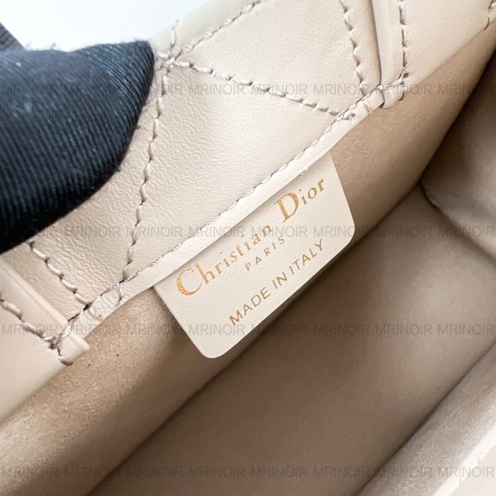 4fbde67136b2a9a5b209335b20c72344_1713684678_8708.JPG 4fbde67136b2a9a5b209335b20c72344_1713684678_8708.JPG