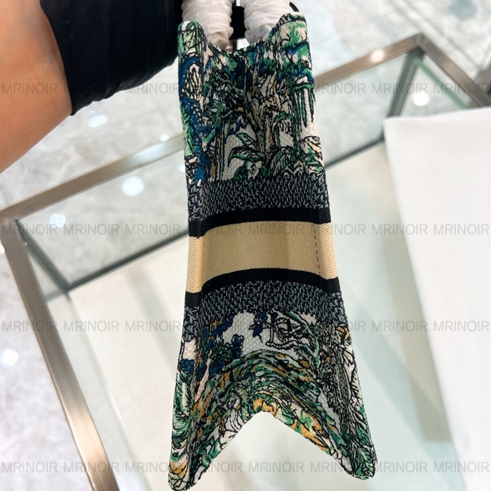 f42552509e0fb31b2d445e6c0237b80f_1688268896_8452.JPG f42552509e0fb31b2d445e6c0237b80f_1688268896_8452.JPG