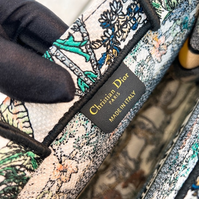 f42552509e0fb31b2d445e6c0237b80f_1688268902_6973.JPG f42552509e0fb31b2d445e6c0237b80f_1688268902_6973.JPG