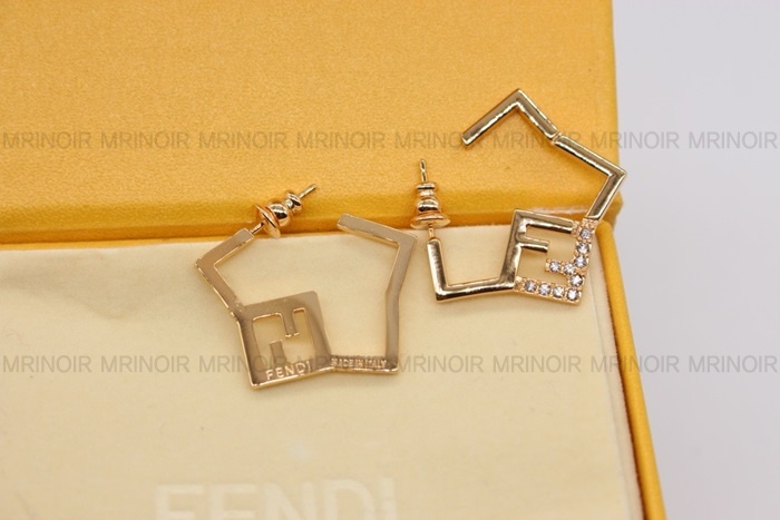 fde700e65ab132a6c2b9ede1548410da_1702733285_423.JPG