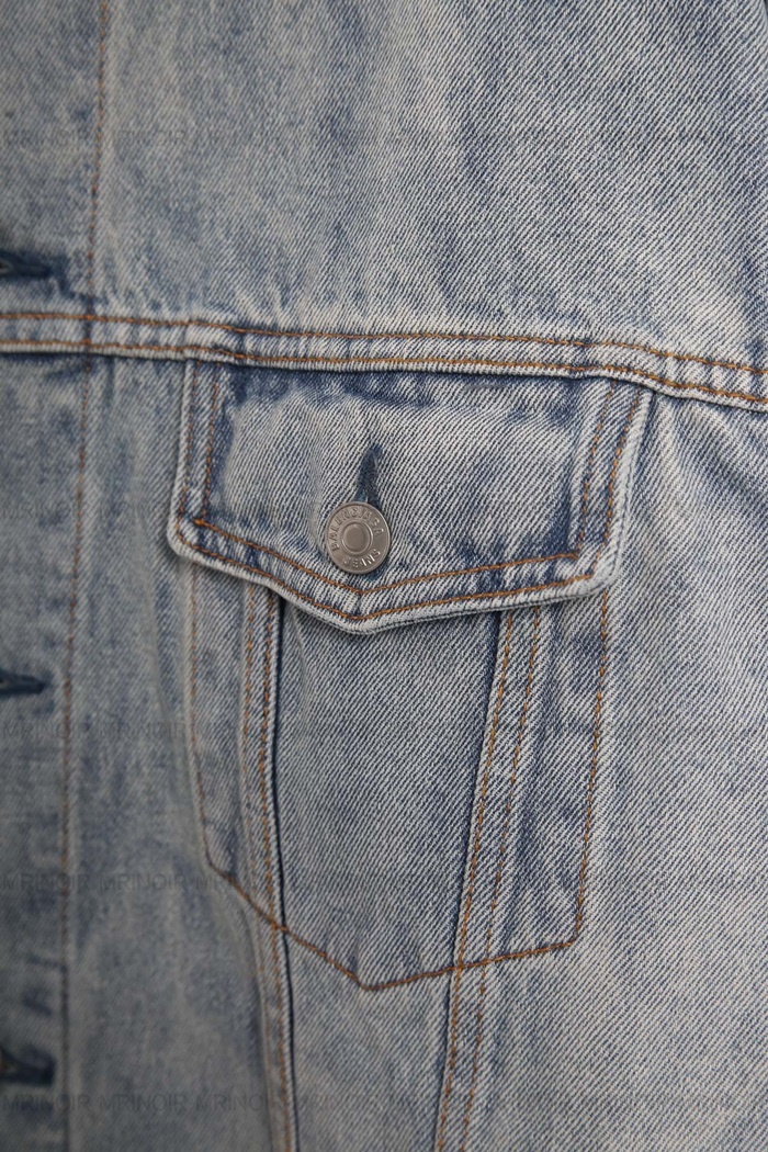 72656_16018897214585.jpg